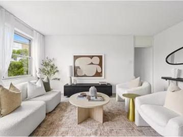 Unique 2 BR 24/5 St Marks Road, Darling Point Apartment for re.
