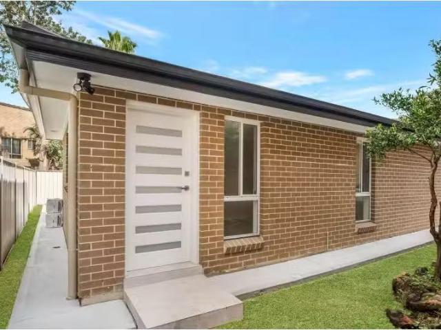 Rental! 2 BR 24A Power Street, PRAIRIEWOOD House for rent Lis.