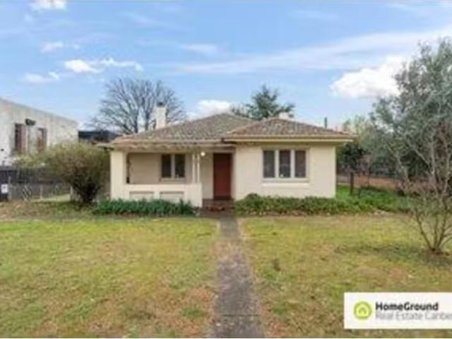 Cheap 2 BR 25 Elder Street, Braddon Apartment for rent Listed.