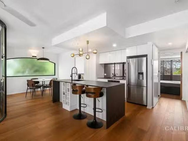 Nice 2 BR 29/120 Sydney Street, New Farm, QLD 4005