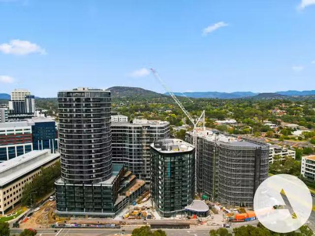 Just in! 2 BR 308/2 Furzer Street, Phillip, ACT 2606
