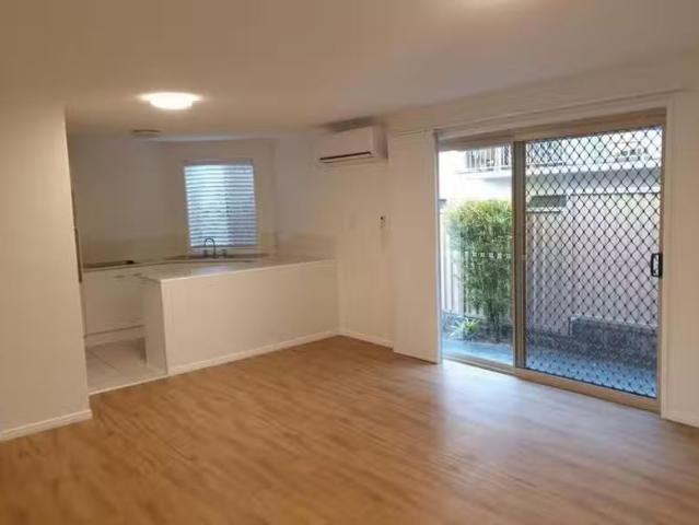 Just in! 2 BR 3/16 Burleigh Street, Burleigh Heads, QLD 4220.