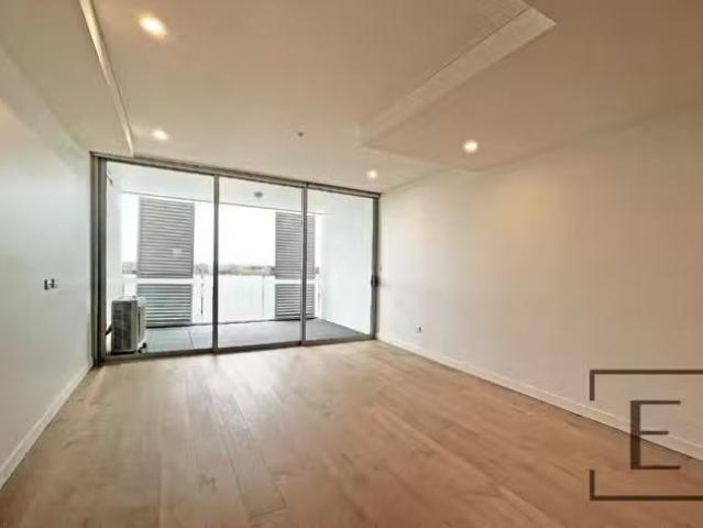 Deal! 2 BR 32/12 Coronation Parade, Enfield, NSW 2136
