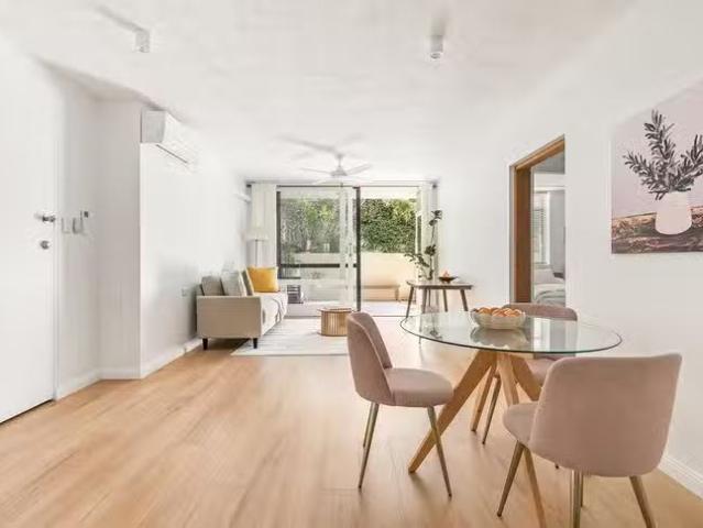Rental! 2 BR 3/225 Carmody Road, St Lucia, QLD 4067