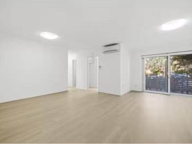 Cozy 2 BR 3/24 Evans Avenue, Eastlakes Apartment for rent Lis.