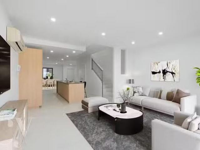 Rental! 2 BR 3/2 Agnew Way, Subiaco, WA 6008