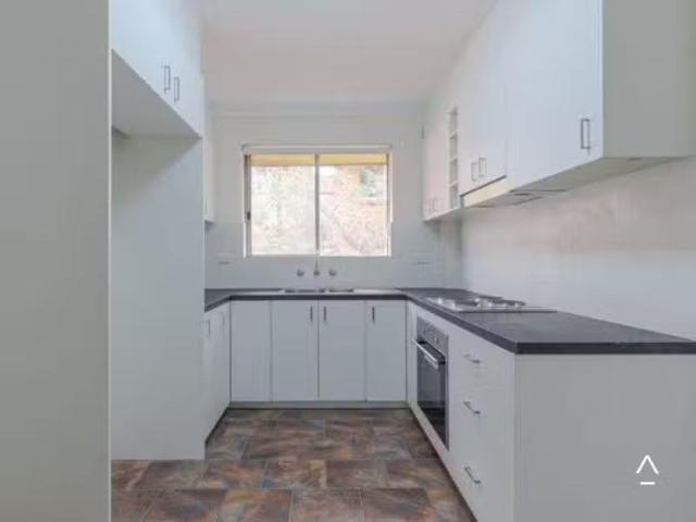 Cozy 2 BR 3/41 Burlington Road, HOMEBUSH Apartment for rent L.