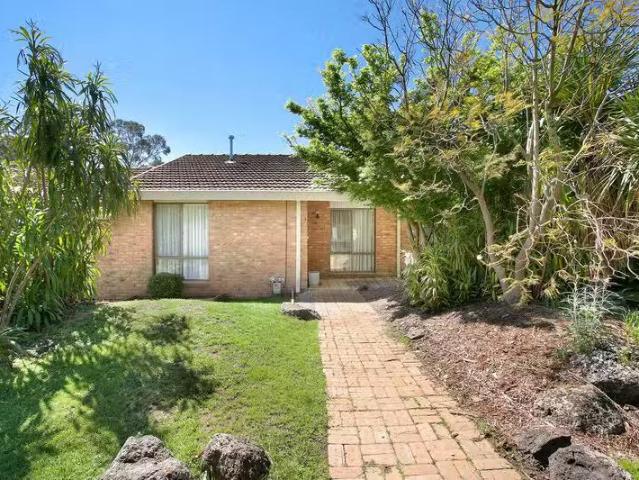 Just in! 2 BR 3/47 Peel Street, BERWICK, VIC 3806 Unit for R.