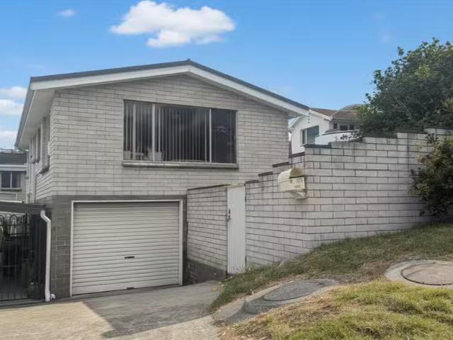 Rental! 2 BR 3/62 Ocean Esplanade, BLACKMANS BAY, TAS 7052 H.