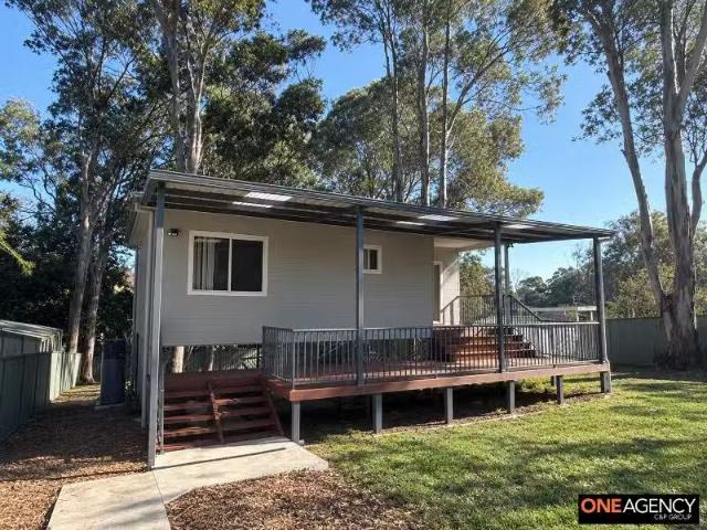 Cozy 2 BR 39A Phyllis Street, Mount Prichard Apartment for ren.