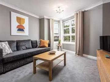 Charming 2 BR Elms Way