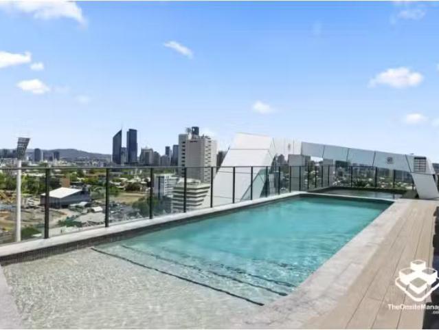 Unique 2 BR ID:21176337/14 Trafalgar Street, Woolloongabba Apa.