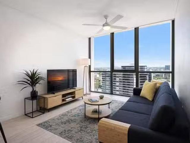 For Rent! 2 BR Stratton Street