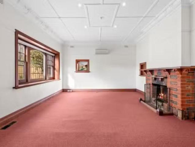 Just in! 2 Compton Street, Canterbury VIC 3126 House For Lease
