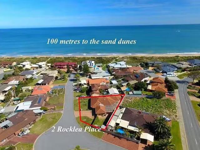 Nice 2 Rocklea Place, Silver Sands, WA 6210
