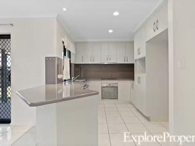 Rental! 2 Sidon Court, Ooralea, QLD 4740