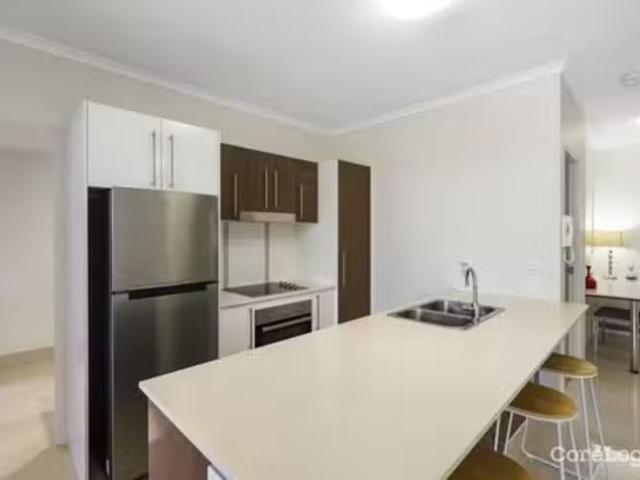 Just in! 30/171 Scarborough Street, Southport, QLD 4215