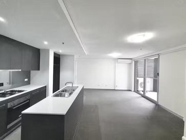 For Rent! 30/1 3 Bigge Street, Warwick Farm, NSW 2170