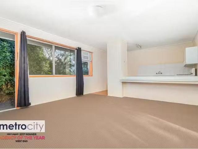For Rent! 3/19 Hopetoun Street, Ascot, QLD 4007