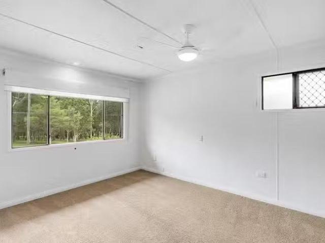 Rental! 319 Tor Street, Wilsonton, QLD 4350