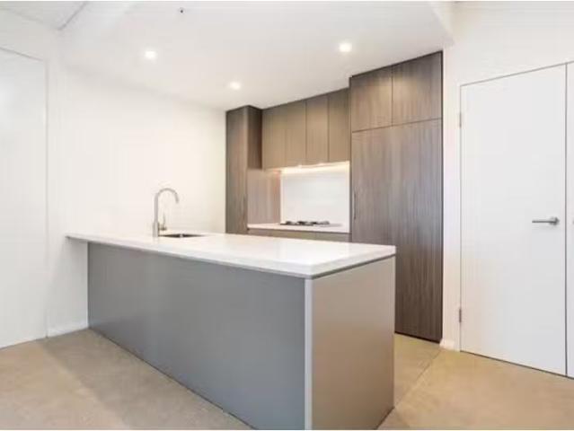 For Rent! 313/11 Village Place, Kirrawee Apartment for rent L.