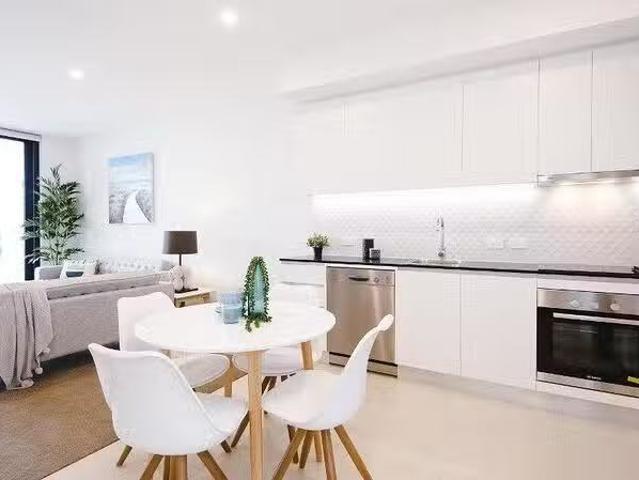 New 32/77 Orsino Boulevard, North Coogee, WA 6163