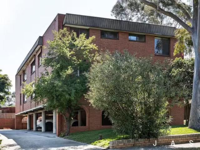 New 3/28 North Street, Ascot Vale VIC 3032