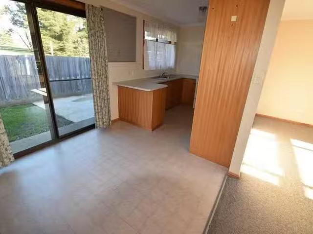 Unique 3/38 40 Parklands Parade, Newnham, TAS 7248