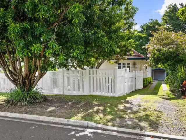 Deal! 33 Bidder Street, Salisbury, QLD 4107