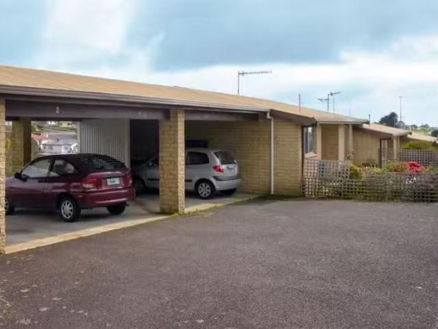 Deal! 3/3 Hayes Street, HILLCREST, TAS 7320 House for Rent