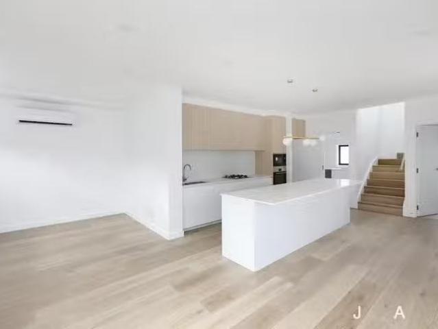 Unique 347 Williamstown Road, Yarraville, VIC 3013
