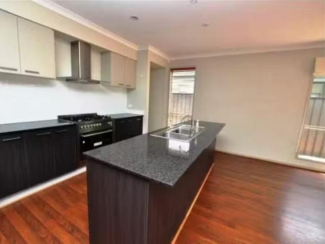 Just in! 34 Dargy Amble, Point Cook, VIC 3030