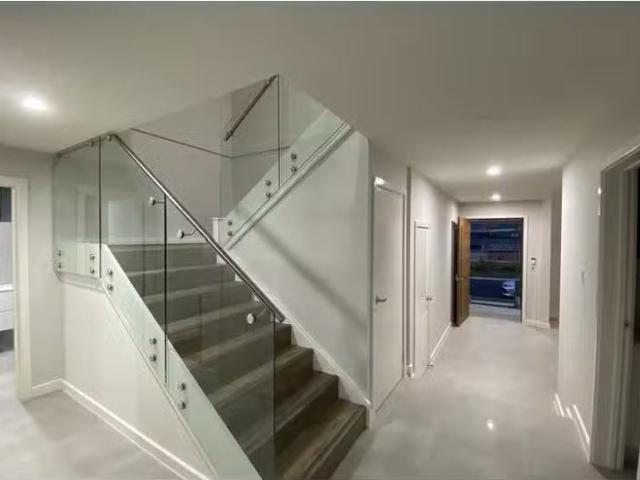Cheap 35 Braeburn Crescent, Stanhope Gardens House for rent L.
