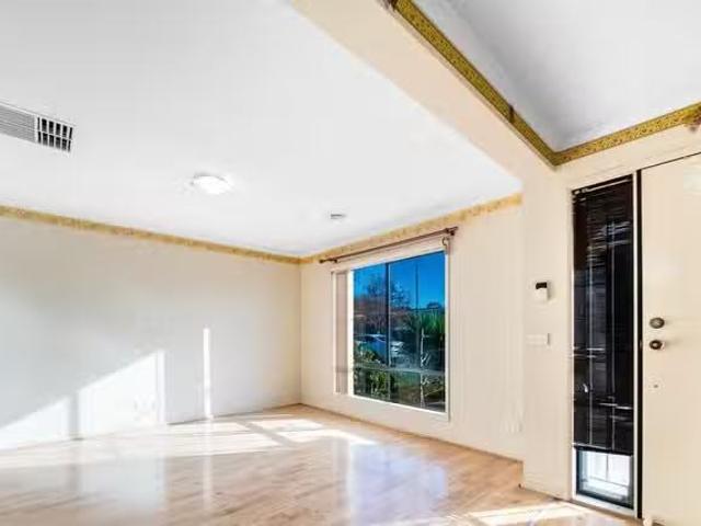 For Rent! 35 BRIDGEWATER WAY, TRUGANINA, VIC 3029 House for.