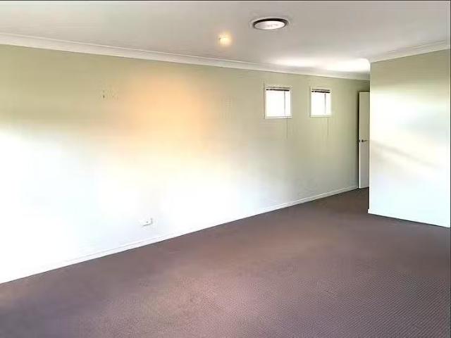 New 35 Mcauley Parade, Pacific Pines, QLD 4211