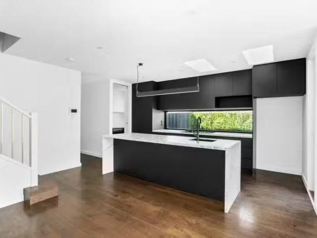 Cheap 3/60 Oakes Avenue, Clayton South VIC 3169