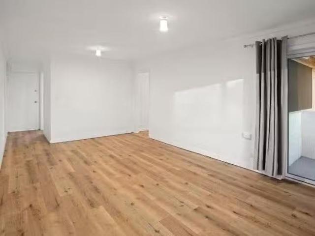 Cozy 36/2 Rand Court, Withers, WA 6230