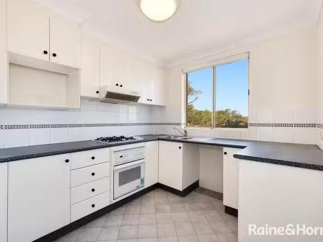 Just in! 3/62 64 Rainbow Street, Kingsford, NSW 2032