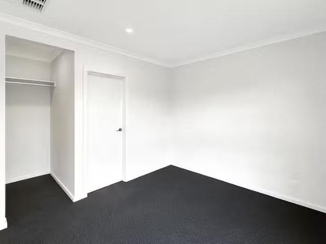 Just in! 36 Ficus Circuit, Wallan, VIC 3756