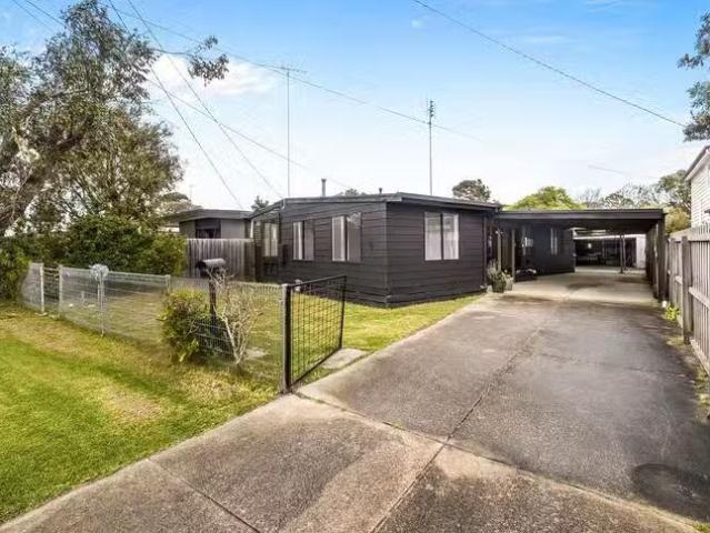 Cheap 36 Lake Avenue, Ocean Grove, VIC 3226