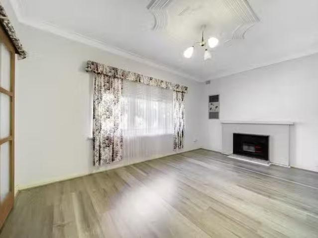 Rental! 36 Minchinbury Terrace, Marion, SA 5043