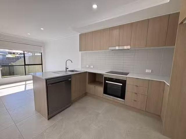 Cozy 36A Pandanus Street, Gympie, QLD 4570