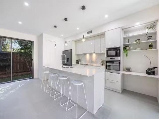For Rent! 37 Aqua Circuit, Caloundra West, QLD 4551