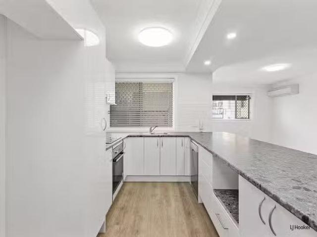 Charming 3/80 Pacific Parade, Bilinga, QLD 4225