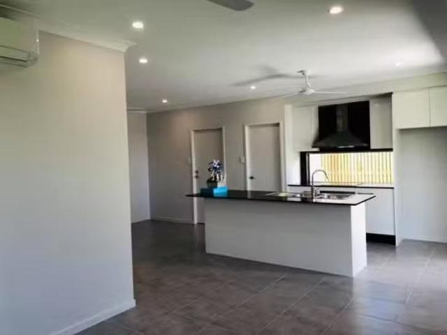 Just in! 38 Colvin Street, Oonoonba, QLD 4811