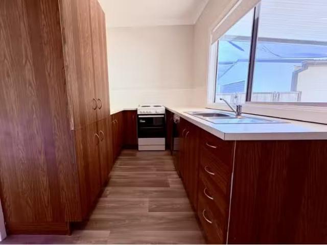 Nice 38 Beath Crescent, Kahibah House for rent Listed by Prop.
