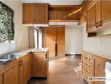 Charming 3/96 Lambert Street, Bathurst Apartment for rent Lis.