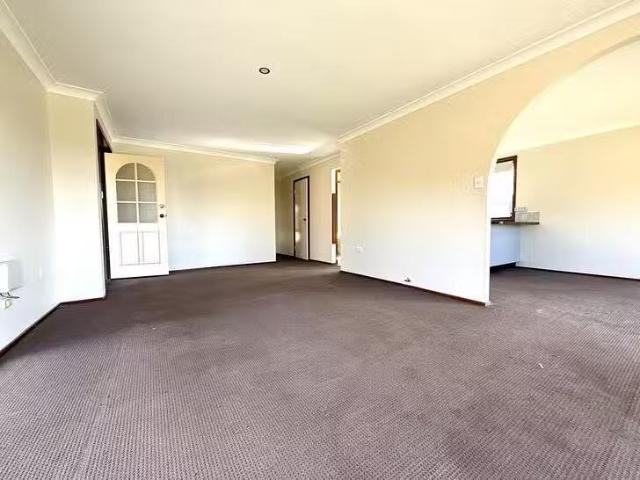 Just in! 7 Clovertop Place, Werrington Downs, NSW 2747