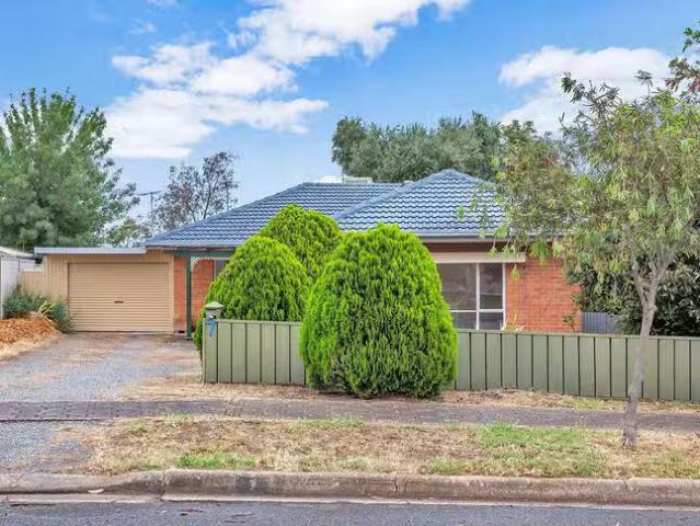 Rental! 7 Leabrook Drive, Para Hills, SA 5096