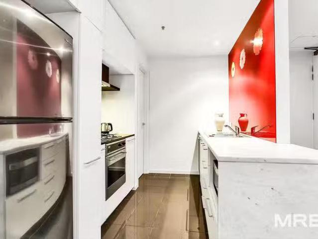 Cozy 407/28 Wills Street, Melbourne, VIC 3000